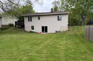 530 W Marshall St, Hastings, MI 49058 - Photo 4