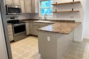 1401 Whispering Trail, Benton Harbor, MI 49022 - Photo 12