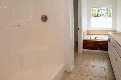 1401 Whispering Trail, Benton Harbor, MI 49022 - Photo 30