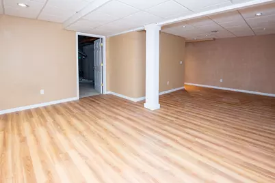 1401 Whispering Trail, Benton Harbor, MI 49022 - Photo 36