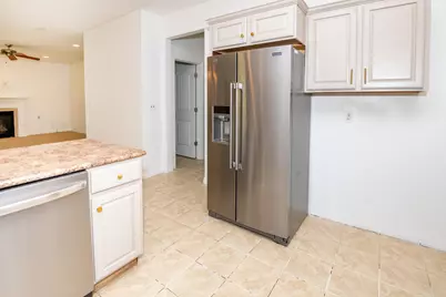 1401 Whispering Trail, Benton Harbor, MI 49022 - Photo 44