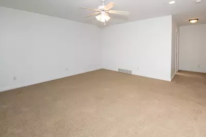 1401 Whispering Trail, Benton Harbor, MI 49022 - Photo 34