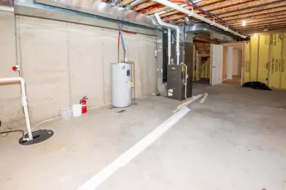1401 Whispering Trail, Benton Harbor, MI 49022 - Photo 38