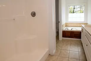 1401 Whispering Trail, Benton Harbor, MI 49022 - Photo 30
