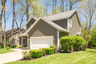 1401 Whispering Trail, Benton Harbor, MI 49022 - Photo 48
