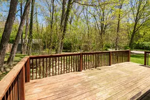 1401 Whispering Trail, Benton Harbor, MI 49022 - Photo 44