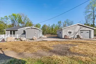 136 Pleasant Dr, Six Lakes, MI 48886 - Photo 10