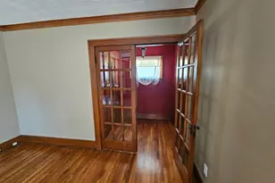 921 Ireland Ave, Muskegon, MI 49441 - Photo 8