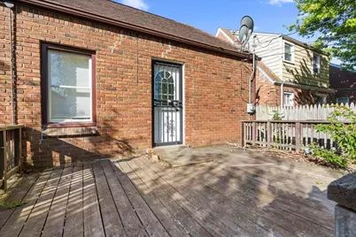 10042 Grayton Street, Detroit, MI 48224 - Photo 24