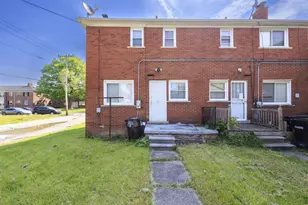 9521 Brace St, Detroit, MI 48228 - Photo 4