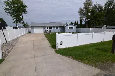 912 West Shore Road, Bronson, MI 49028 - Photo 1