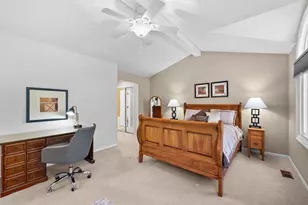 2119 Rochelle Park Dr, Rochester Hills, MI 48309 - Photo 16