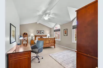 2119 Rochelle Park Drive, Rochester Hills, MI 48309 - Photo 14
