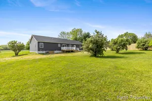 6937 Townhall Rd, Sheridan, MI 48884 - Photo 30