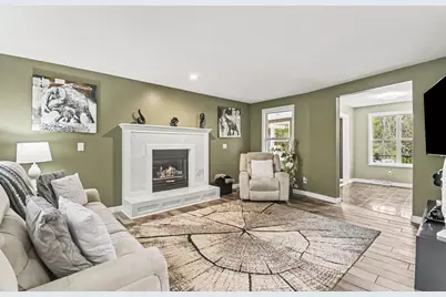 7560 Melinda Court SE, Byron Center, MI 49315 - Photo 10