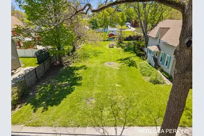 326 South Haven Street, South Haven, MI 49090 - Photo 12