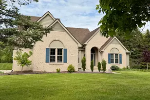 6961 Suncrest Dr, Saline, MI 48176 - Photo 1