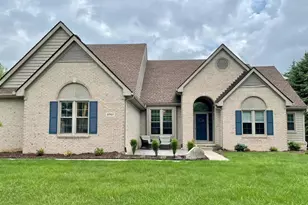 6961 Suncrest Dr, Saline, MI 48176 - Photo 2