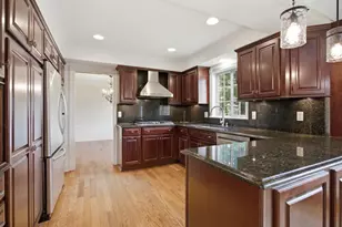 653 Perrien Pl, Grosse Pointe Woods, MI 48236 - Photo 20