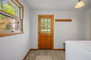 8498 Lake Rd, Berrien Center, MI 49102 - Photo 28