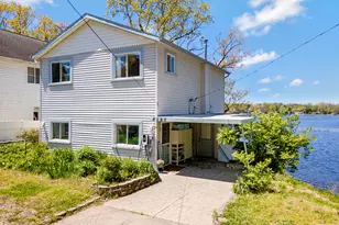 6590 Academy Dr, Brighton, MI 48116 - Photo 2