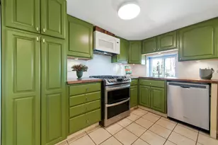 6590 Academy Dr, Brighton, MI 48116 - Photo 22
