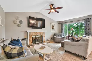 3288 Hickory Dr, Lake Orion, MI 48359 - Photo 10