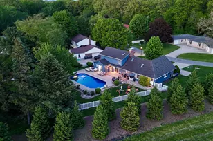 3140 Bluffwood Pl, Saint Joseph, MI 49085 - Photo 2