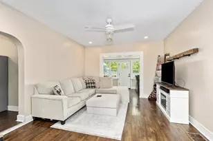156 W Beech St NE, Cedar Springs, MI 49319 - Photo 4