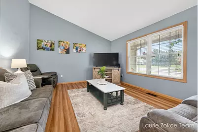10880 Timberline Drive, Allendale, MI 49401 - Photo 8