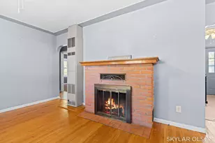 1081 Vick Rd, Norton Shores, MI 49441 - Photo 8