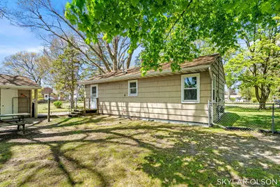 1081 Vick Road, Norton Shores, MI 49441 - Photo 24