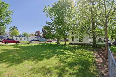 401 Keene Avenue, Dowagiac, MI 49047 - Photo 28