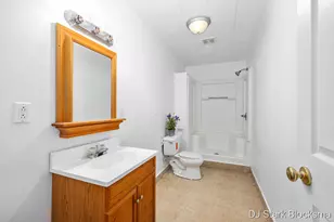 2038 Palmerton Ct NE, Grand Rapids, MI 49505 - Photo 26