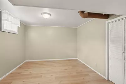 549 Avenue A, Springfield, MI 49037 - Photo 22