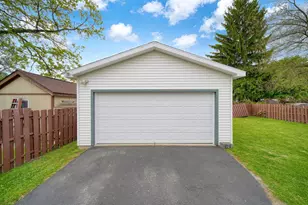 2105 Carlton Blvd, Jackson, MI 49203 - Photo 32