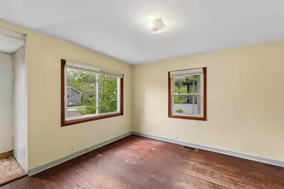1017 McAllister Avenue, Benton Harbor, MI 49022 - Photo 6