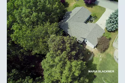 947 Southview Drive, Ionia, MI 48846 - Photo 34