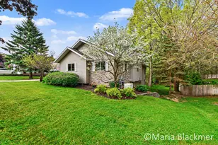 947 Southview Dr, Ionia, MI 48846 - Photo 4