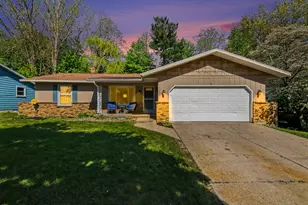 5248 Burgis Ave SE, Kentwood, MI 49508 - Photo 2