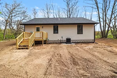 589 S Green Street, White Cloud, MI 49349 - Photo 14