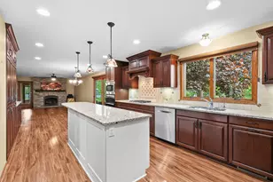 5471 Gatwick Ct, Kalamazoo, MI 49009 - Photo 4