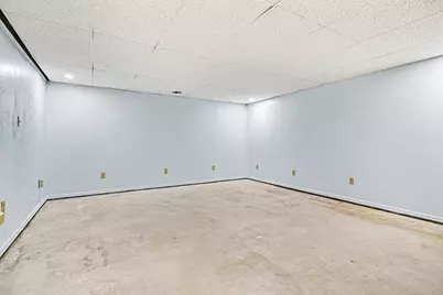 10165 S 29th Street, Scotts, MI 49088 - Photo 18