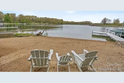 8175 S Island View Drive, Newaygo, MI 49337 - Photo 40