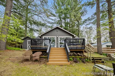 8175 S Island View Drive, Newaygo, MI 49337 - Photo 34