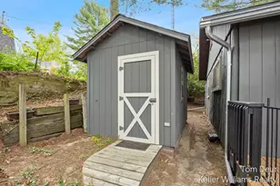 8175 S Island View Dr, Newaygo, MI 49337 - Photo 42