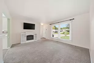 584 Birchwood St, Jackson, MI 49203 - Photo 12