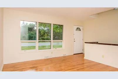 924 N Maple Road, Ann Arbor, MI 48103 - Photo 2