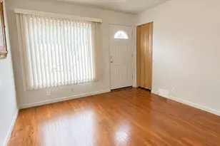 27392 Osmun St, Madison Heights, MI 48071 - Photo 4