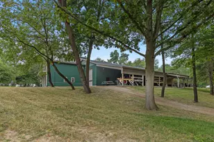 781 Hopkins Rd, Lyons, MI 48851 - Photo 86